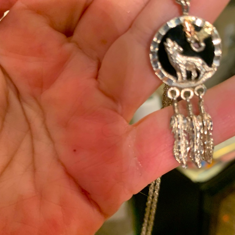 Black Hills gold necklace, 22 in chain